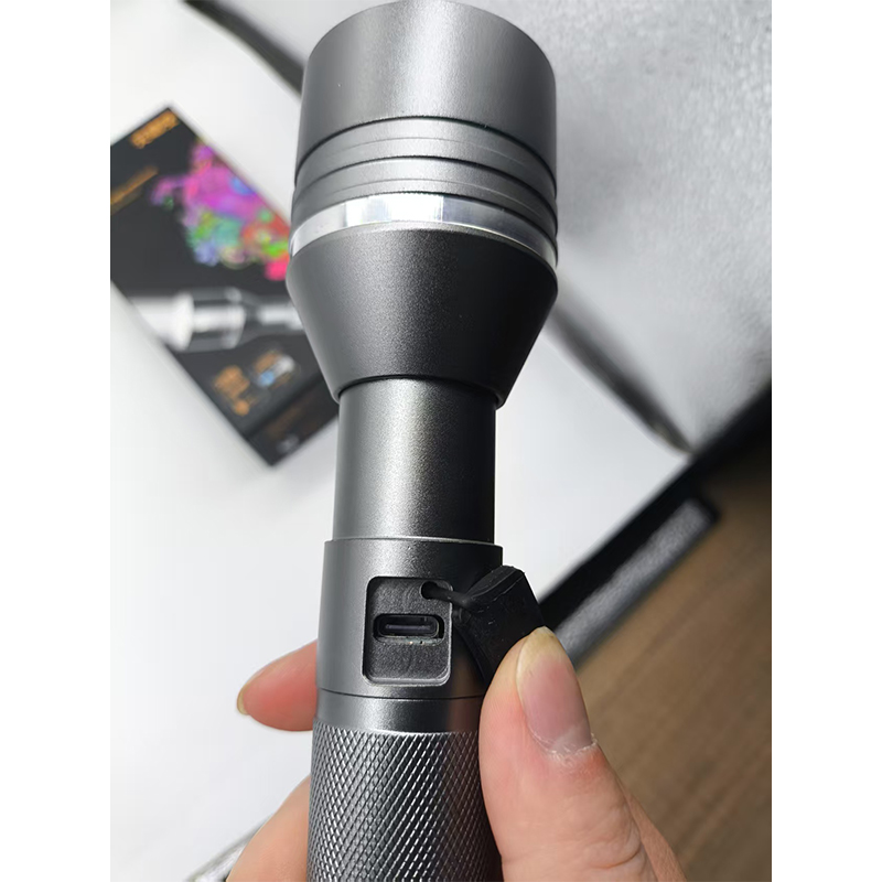 Rechargeable High Intensity Flashlight BZ-001 